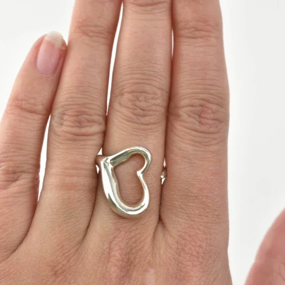 TIFFANY & CO "Elsa Peretti": Sterling Silver, "Open Heart" Ring Sz: 7 (1455) - Picture 1 of 5